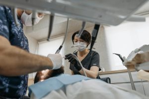 5 Rekomendasi Dokter Gigi Terbaik di Denpasar: Solusi Untuk Kesehatan Gigi Anda